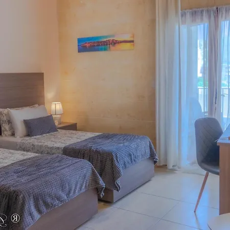 Hellios 3* Qala